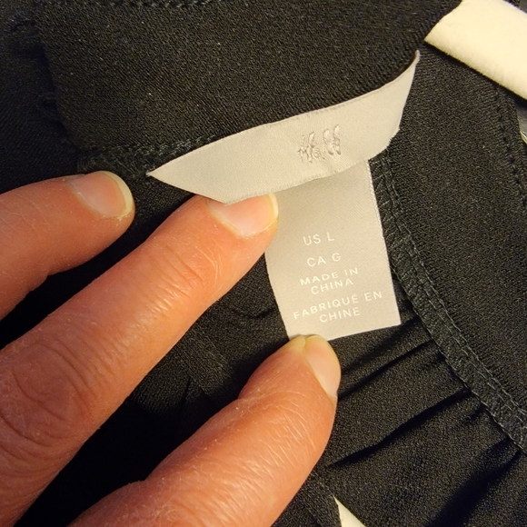 H&M black dress top - Picture 6 of 8